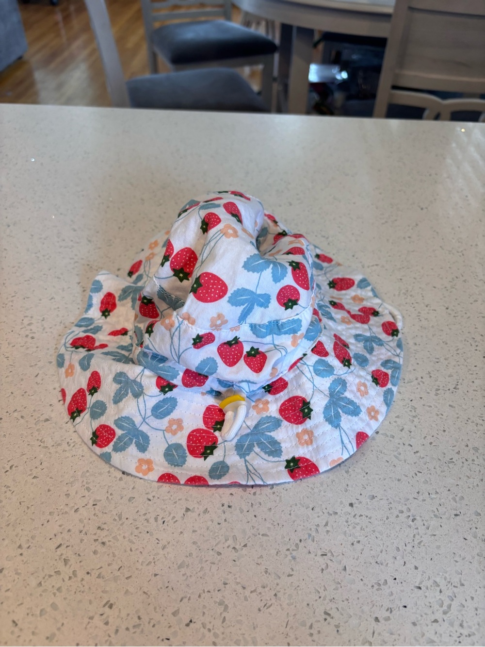 Kids Strawberry Sun Hat - White with Red & Blue Floral Print